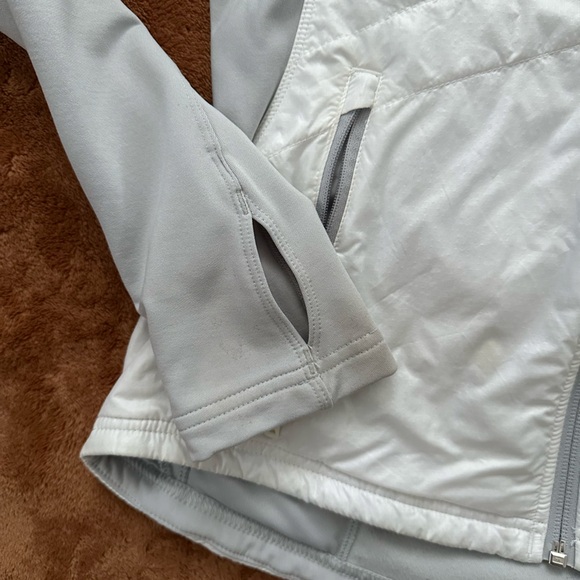 NORTH FACE Jacket - Picture 5 of 5